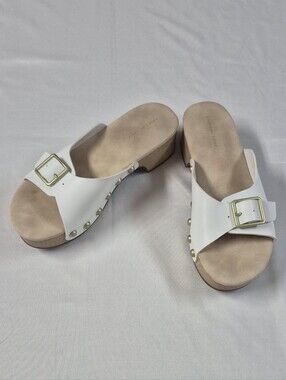American Eagle White Studded Slide Platform Clog Size 7